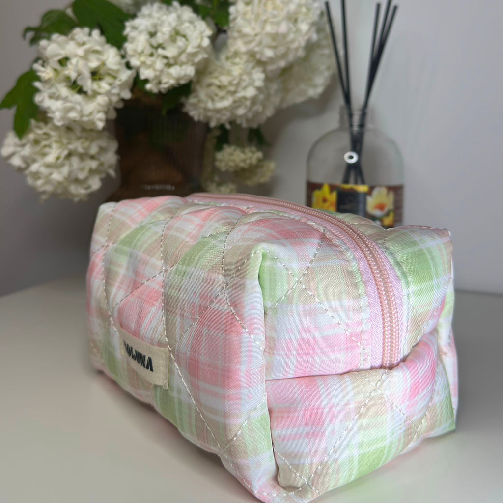 MATCHA BLOOM - BEAUTY CASE